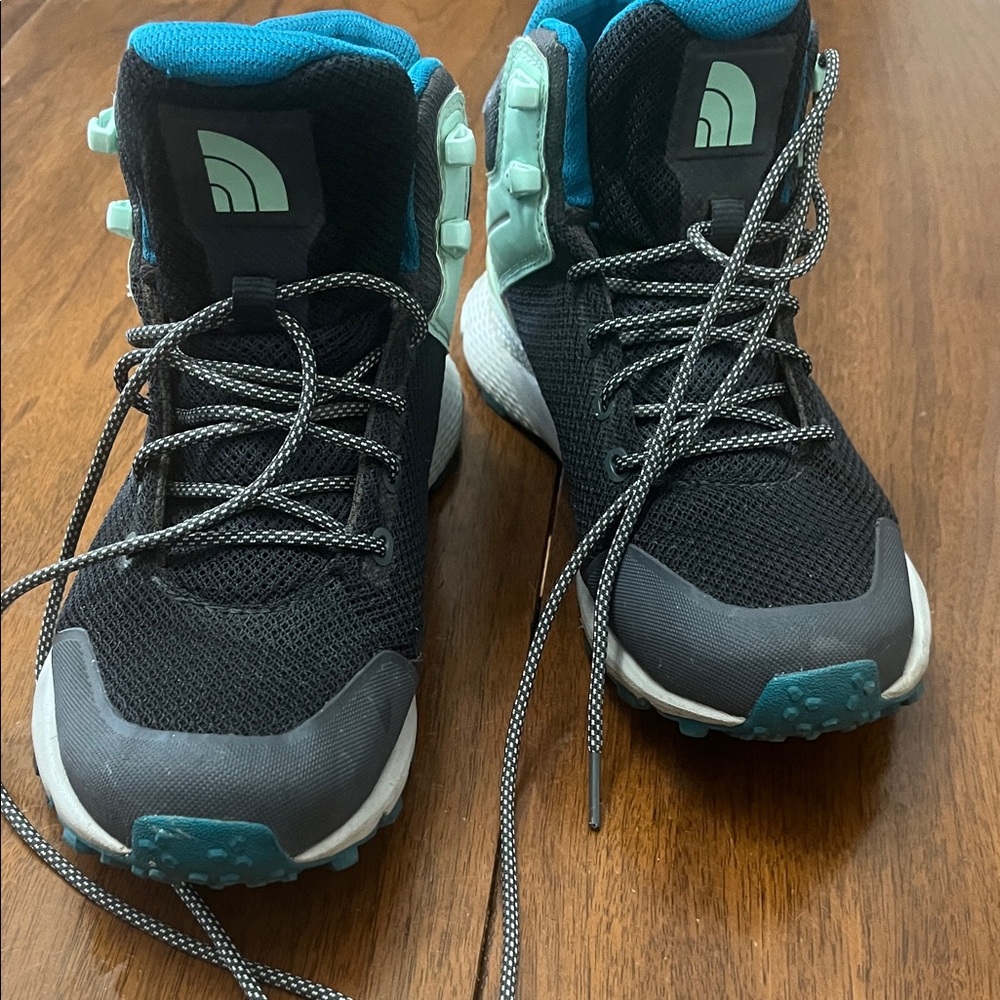 North face Women’s Hiking Boots